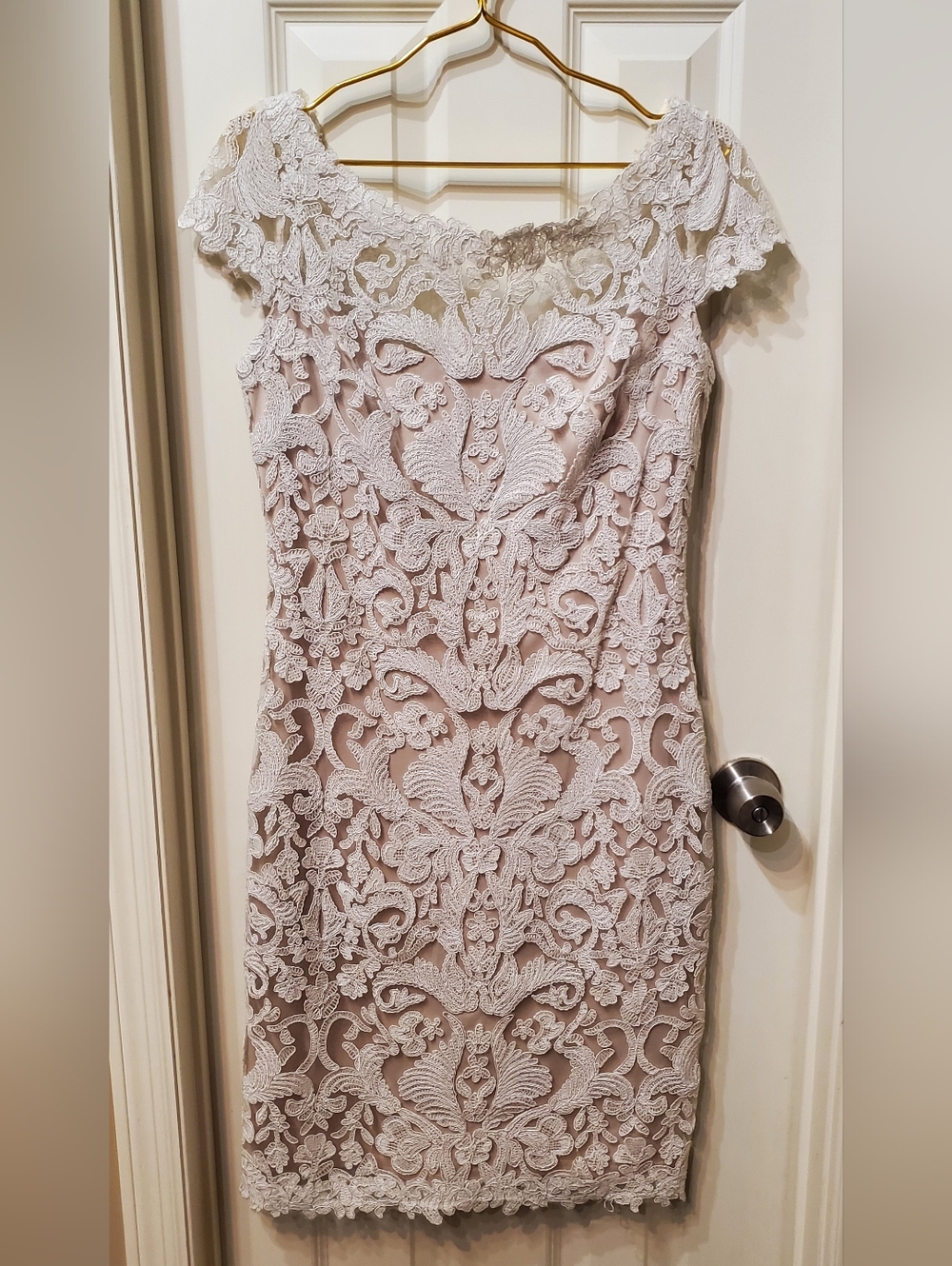 Tadashi Shoji White Lace Midi Dress